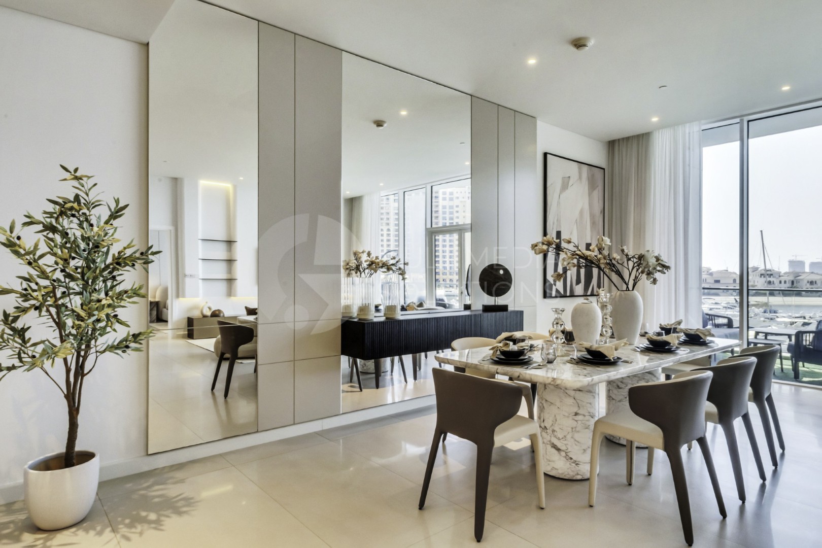 Holiday Homes & Real Estate Photography – Beachfront Apartment at Oceana Residences, Palm Jumeirah